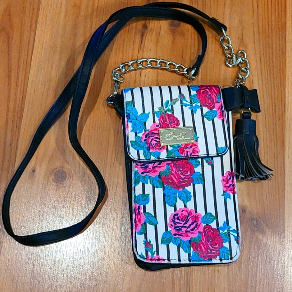 Betsy Johnson Minin Crossbody